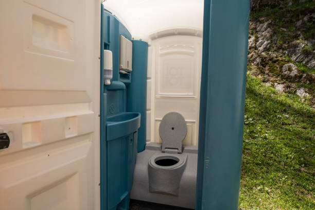 Best Best portable toilet rental  in Fairview, UT